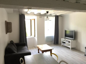 Appartement au coeur de la cité médiévale